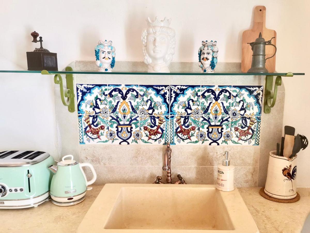 Il Piccolo Frantoio Apartment Ostuni Bagian luar foto